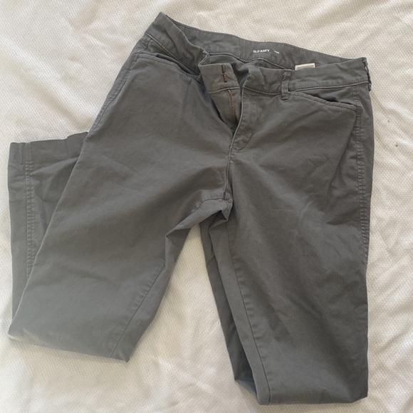 Old Navy Pixie Pants - Picture 2 of 4